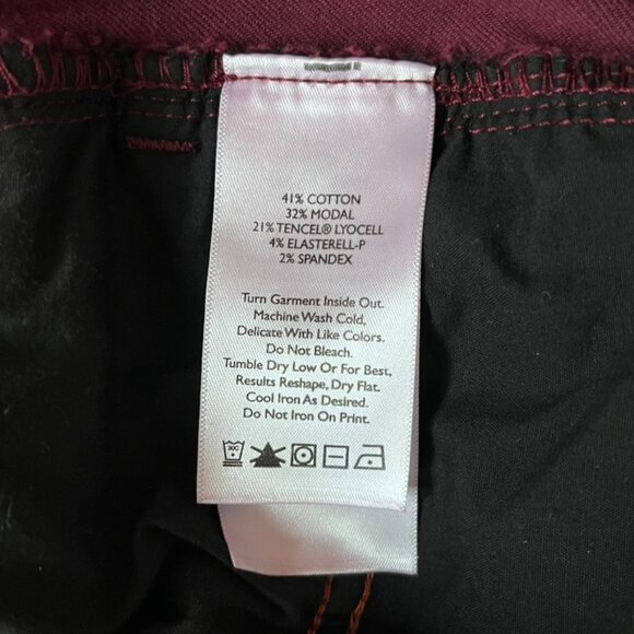 Eddie Bauer Slightly Curvy Slim Straight plum jeans size Tall 6 - Picture 7 of 7
